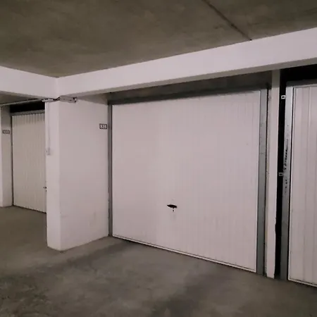 Διαμέρισμα 80 M2, T 3 Vue Imprenable Face A La *