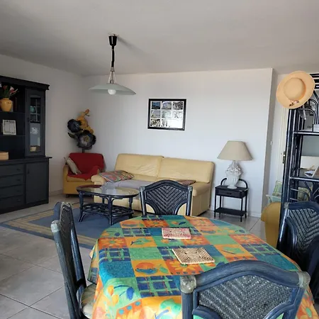 Apartment 80 M2, T 3 Vue Imprenable Face A La